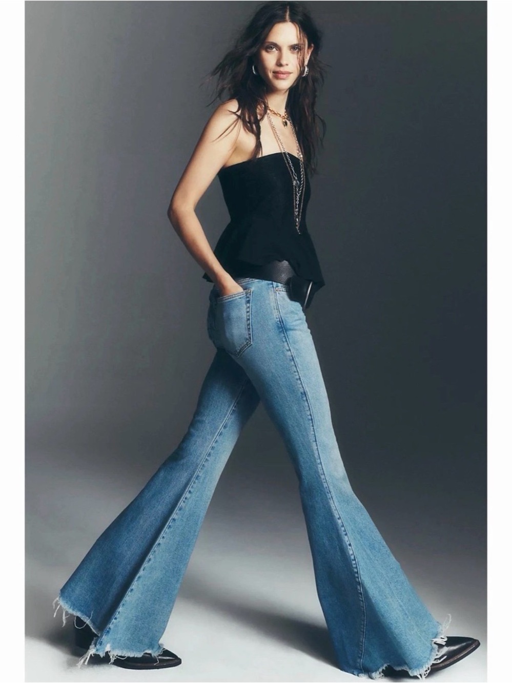 Free People We The Free Emre Low Rise Flare Jeans Blue Bell Bottom Sz 30 NWT